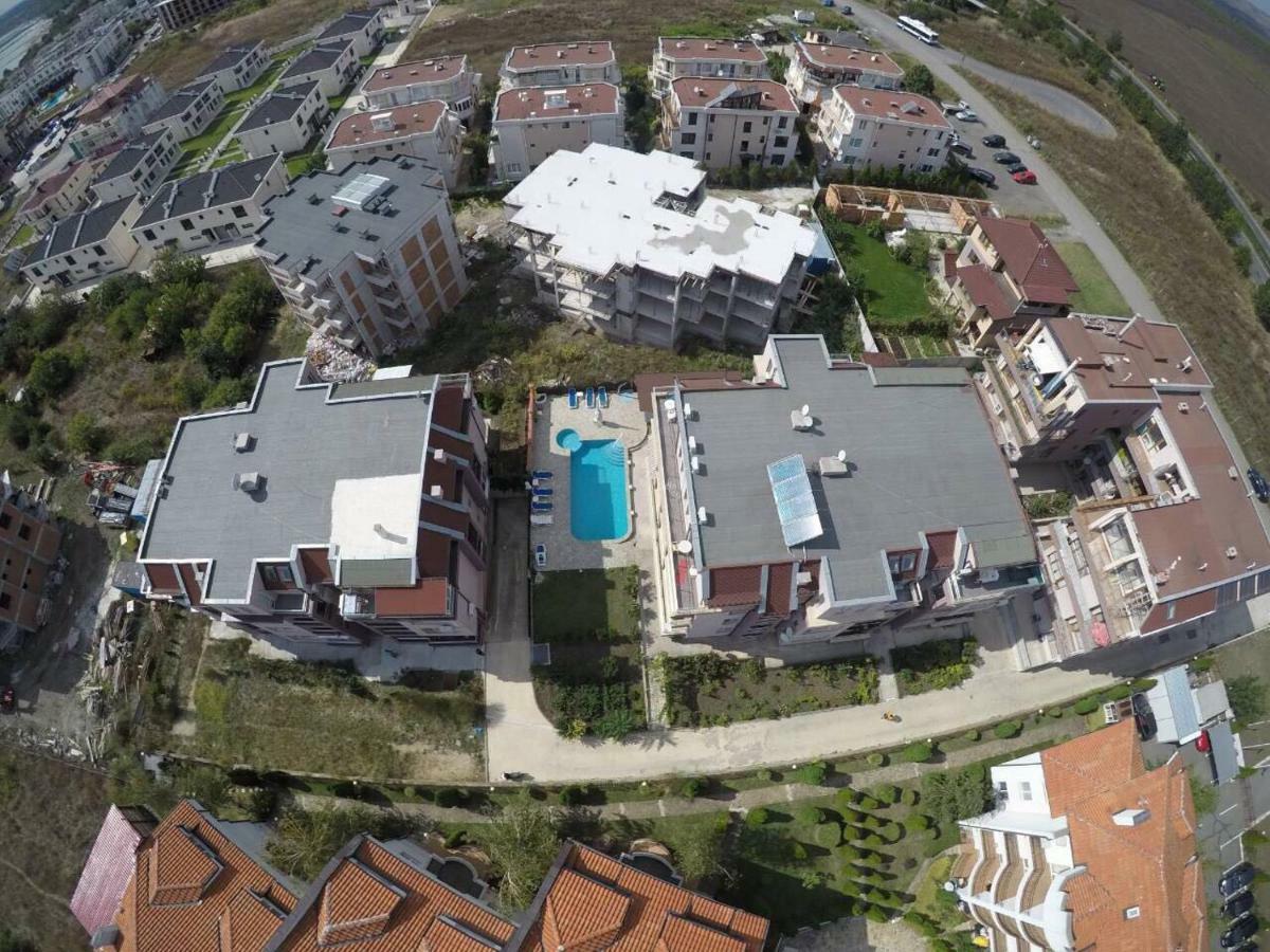 Anfid Apartments Burgas Exterior photo